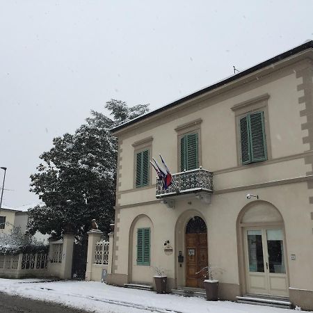 Bed and breakfast Lucca Relais Extérieur photo