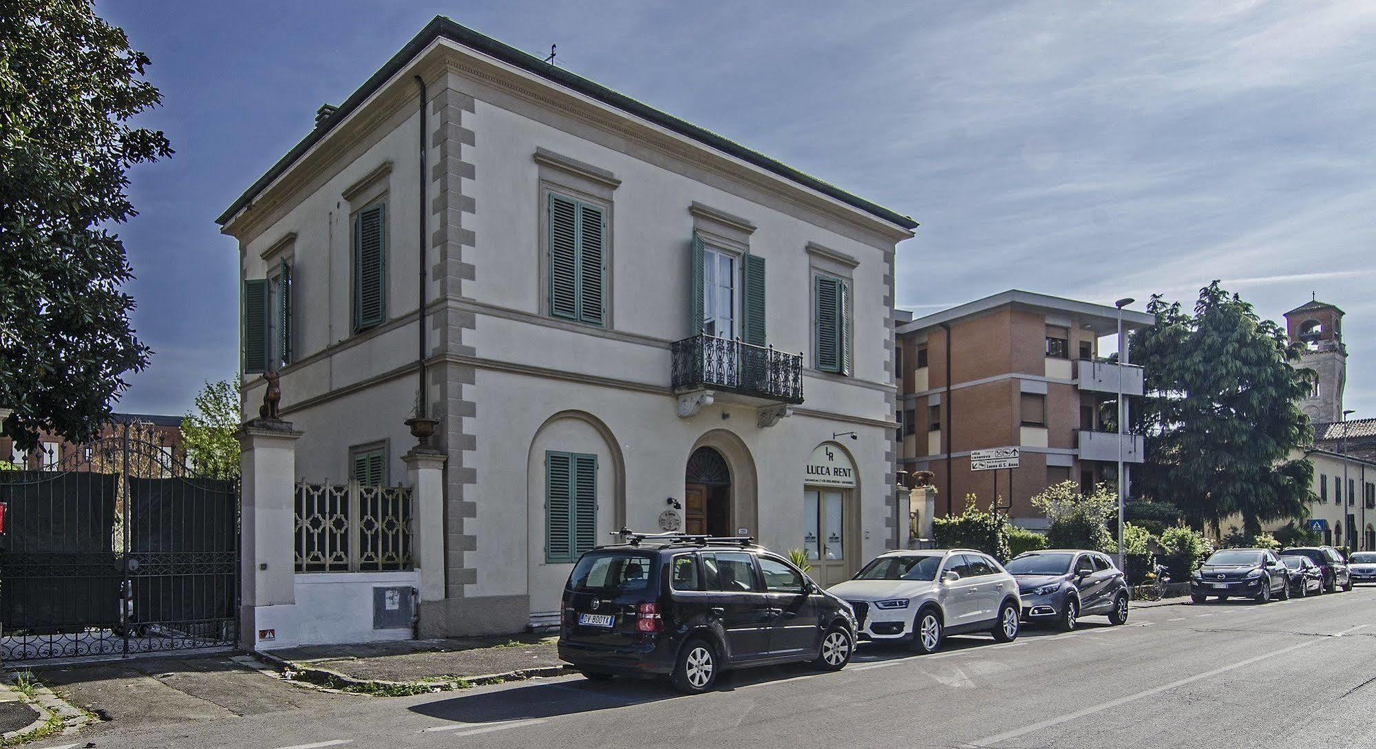 Bed and breakfast Lucca Relais Extérieur photo