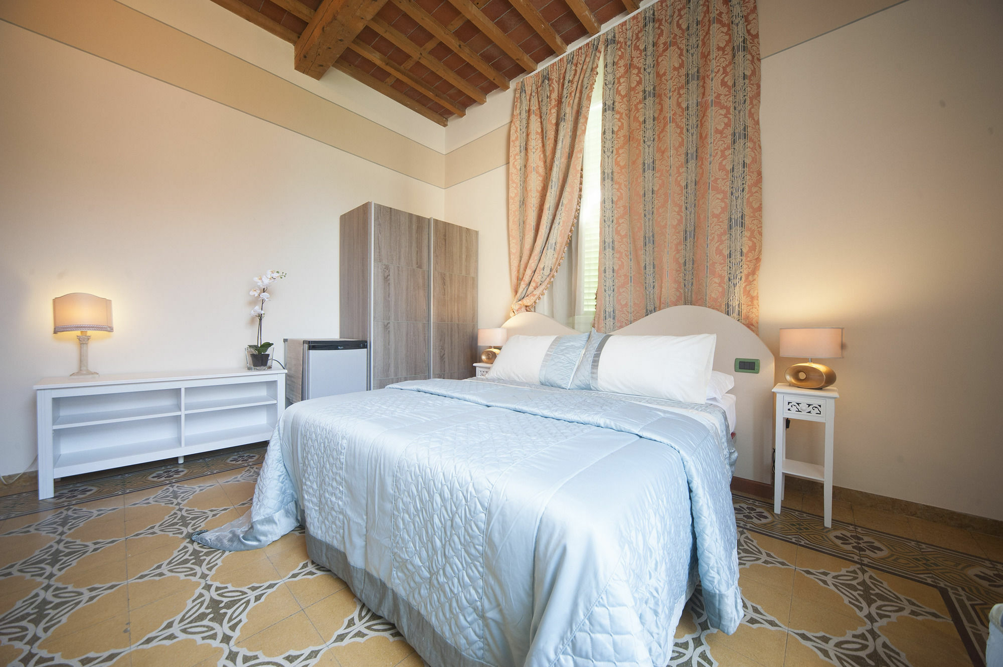 Bed and breakfast Lucca Relais Extérieur photo