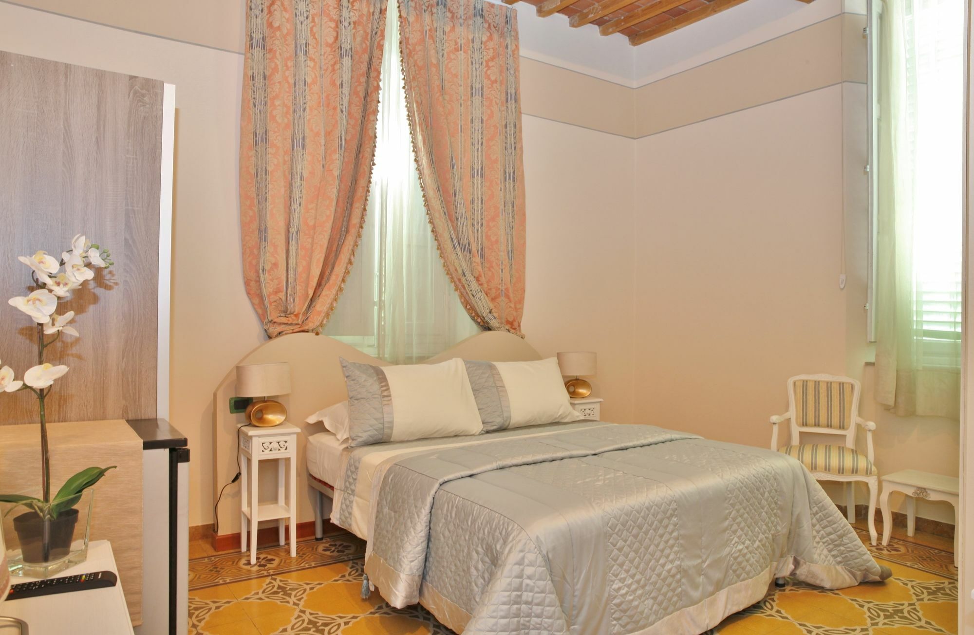 Bed and breakfast Lucca Relais Extérieur photo